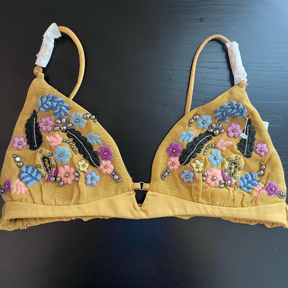 Free People Intimately Calla Embellished Mesh Triangle Bralette S - Picture 3 of 5